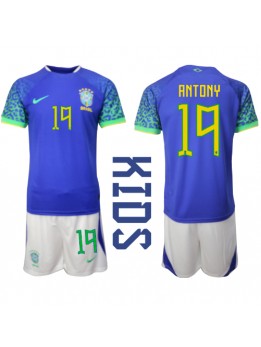 Brasilien Antony #19 Auswärts Trikotsatz für Kinder WM 2022 Kurzarm (+ Kurze Hosen)